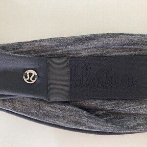 Lululemon reversible & expandable headband NEVER WORN